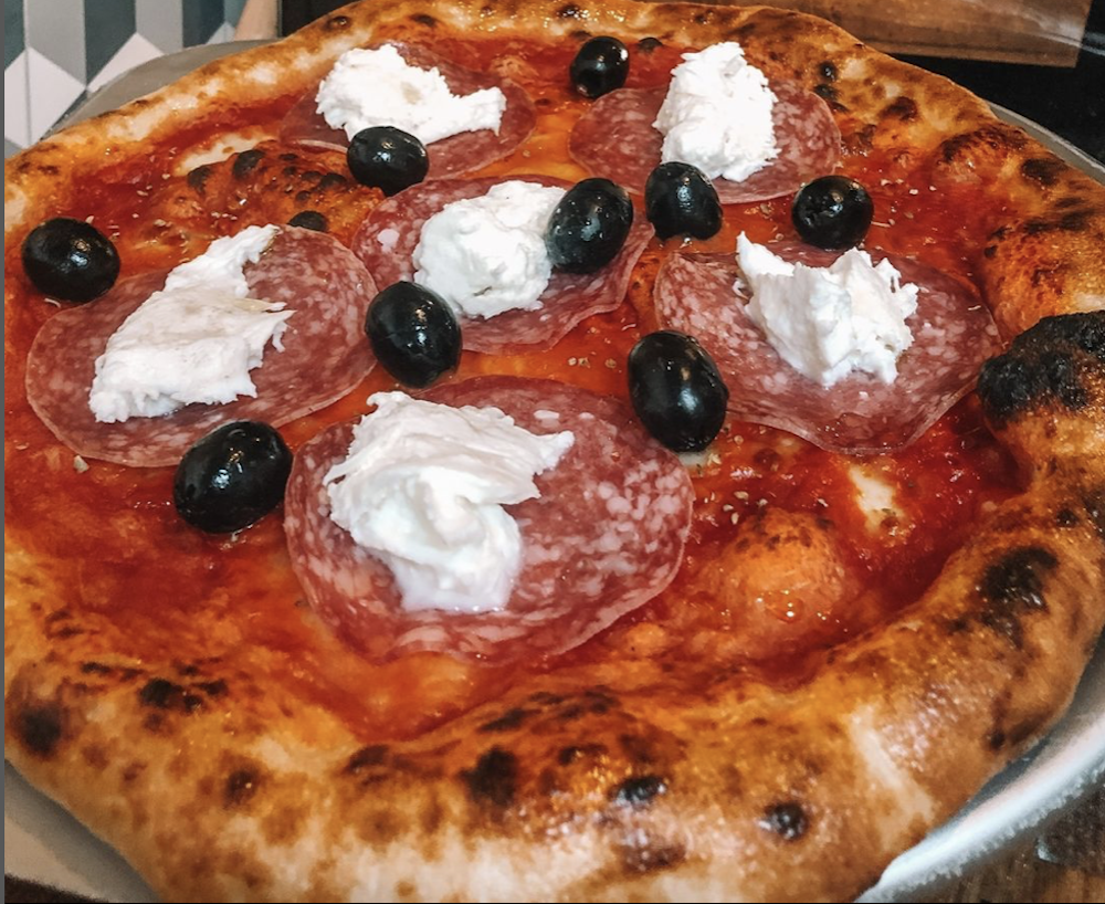 Hero image for supplier Del Vecchios Pizza