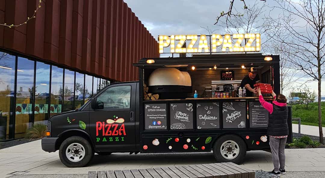 Hero image for supplier Pizza Pazzi