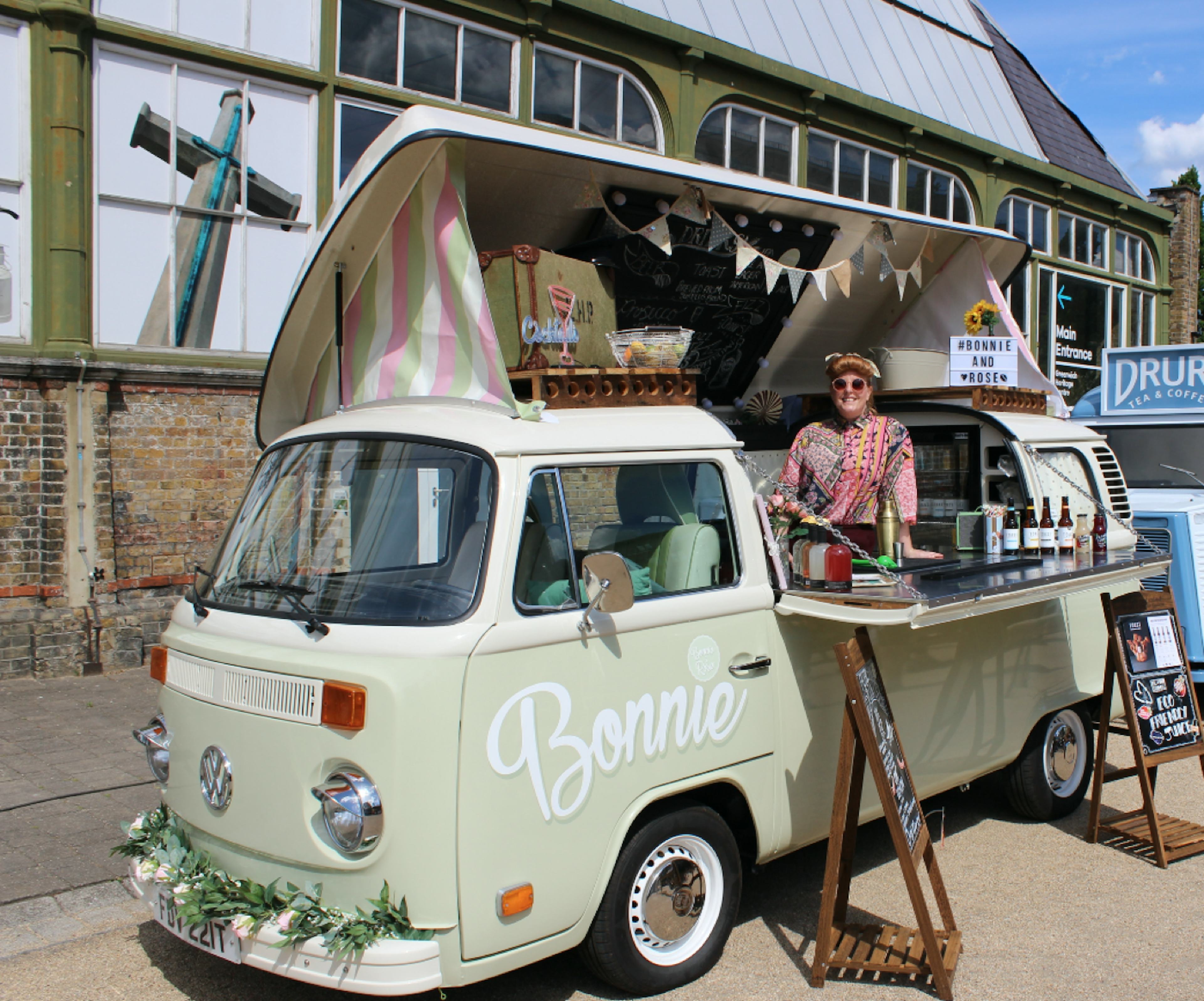 The Bonnie & Rose Bar