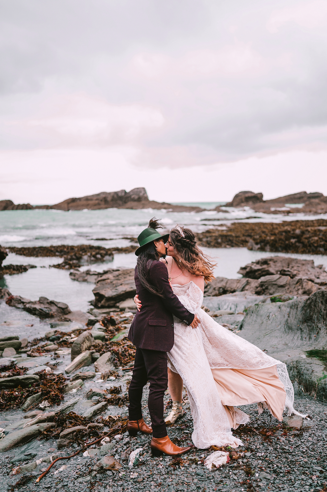 Hero image for supplier Iona Taberham Photography