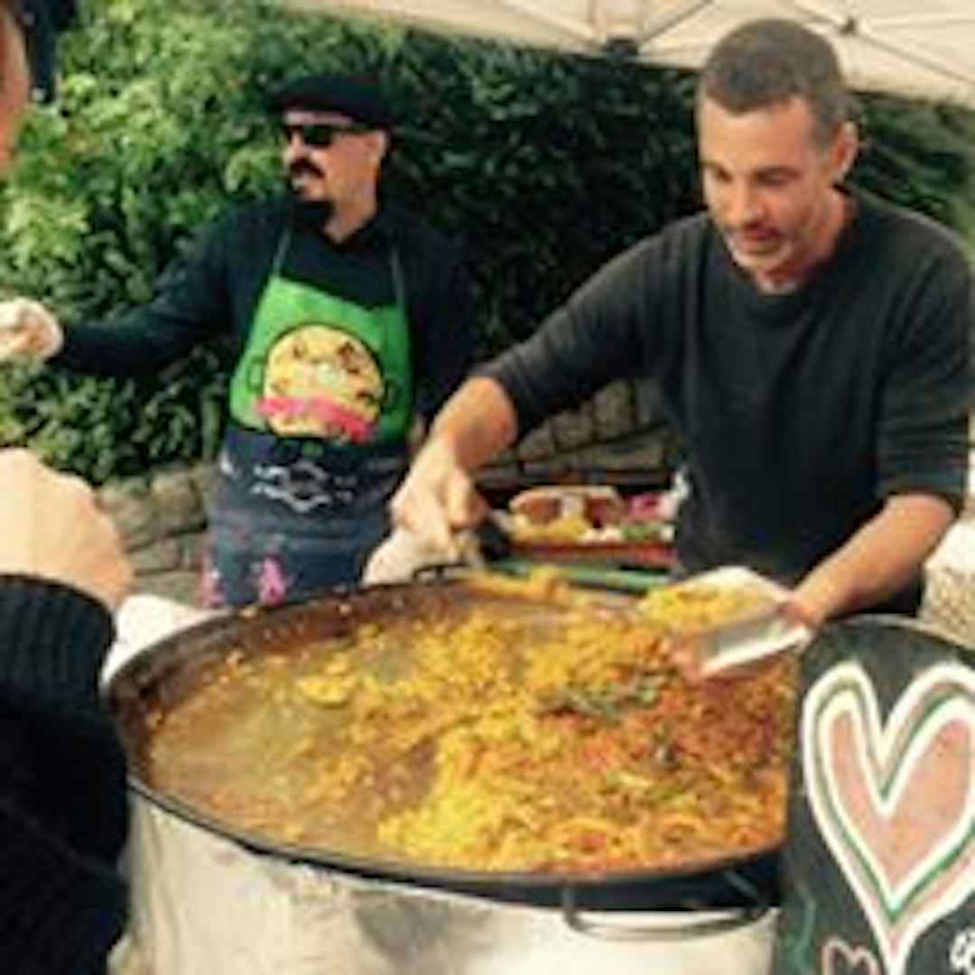 Hero image for supplier Lovely Paella