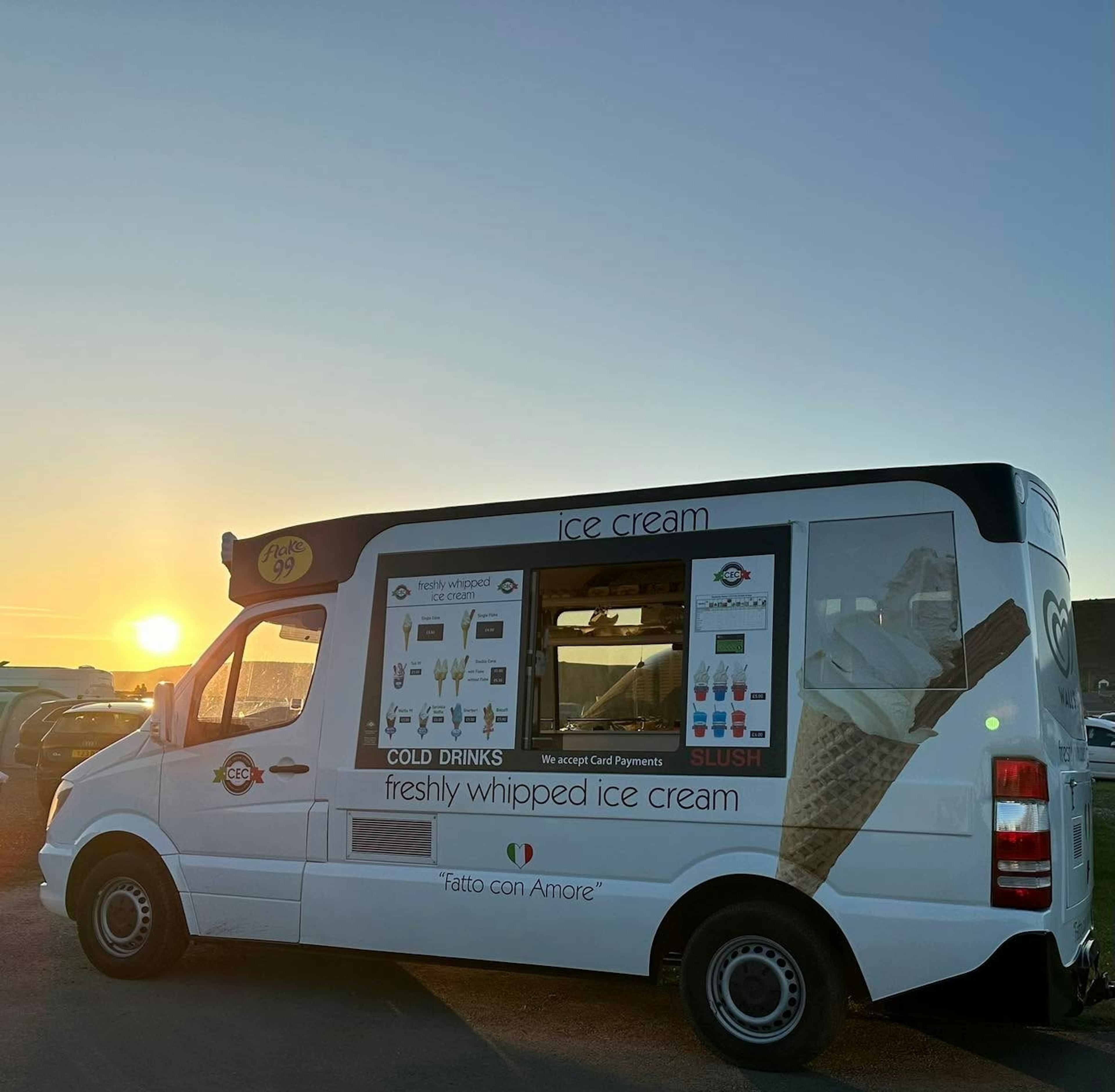 PAUL HOLMES MOBILE CATERING LTD 