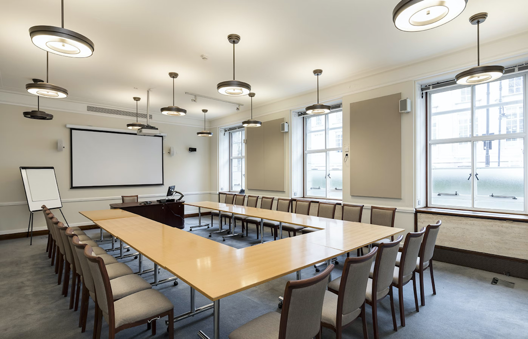 Hero image for supplier University of London