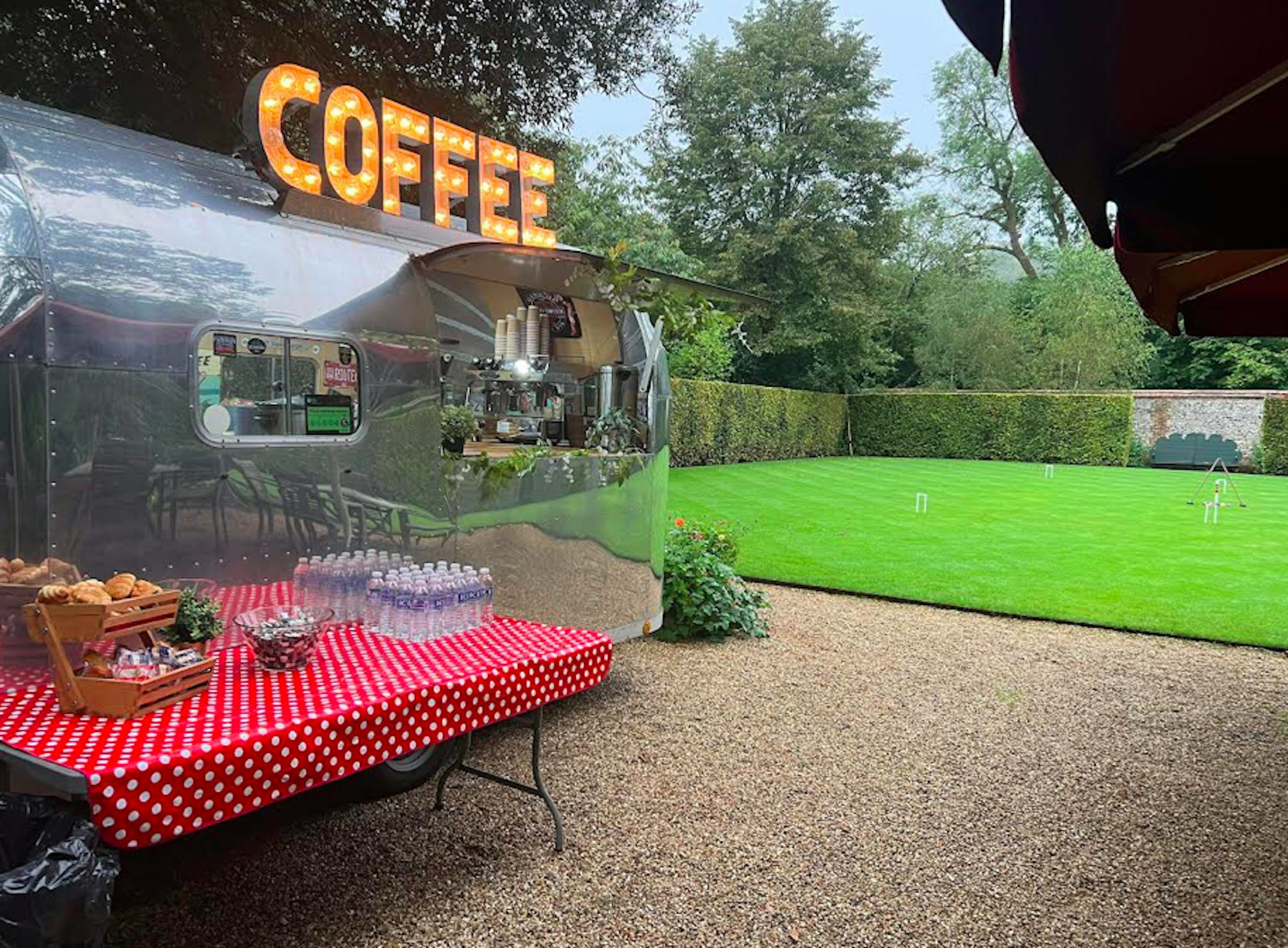 Coffee on the Green on the Go