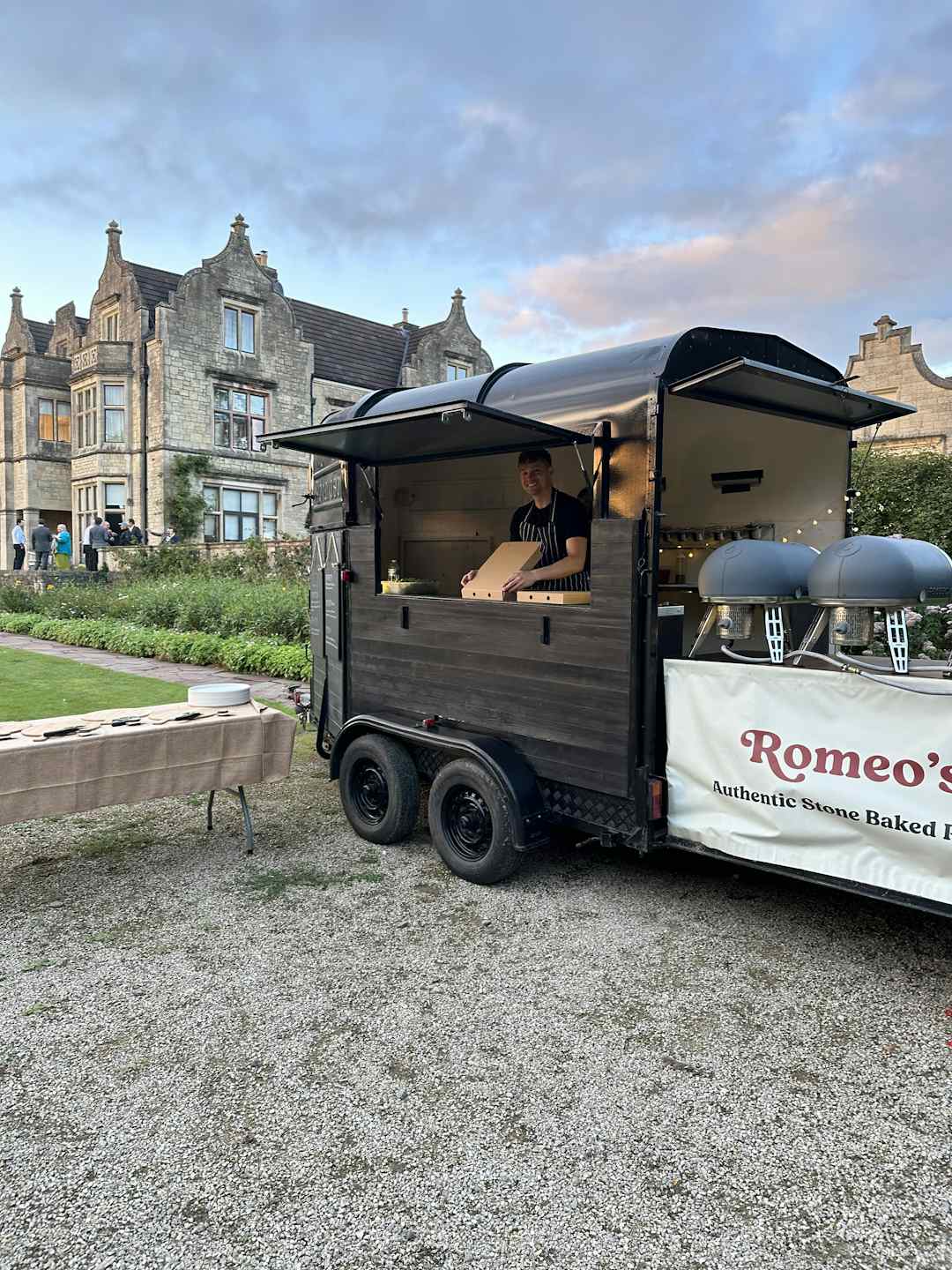 Hero image for supplier Romeo's Pizzeria