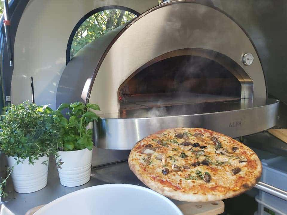 Hero image for supplier Oak Oven Pizza Co