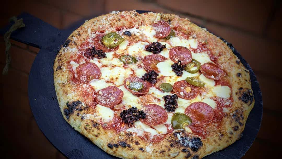 Hero image for supplier Maestros Pizza