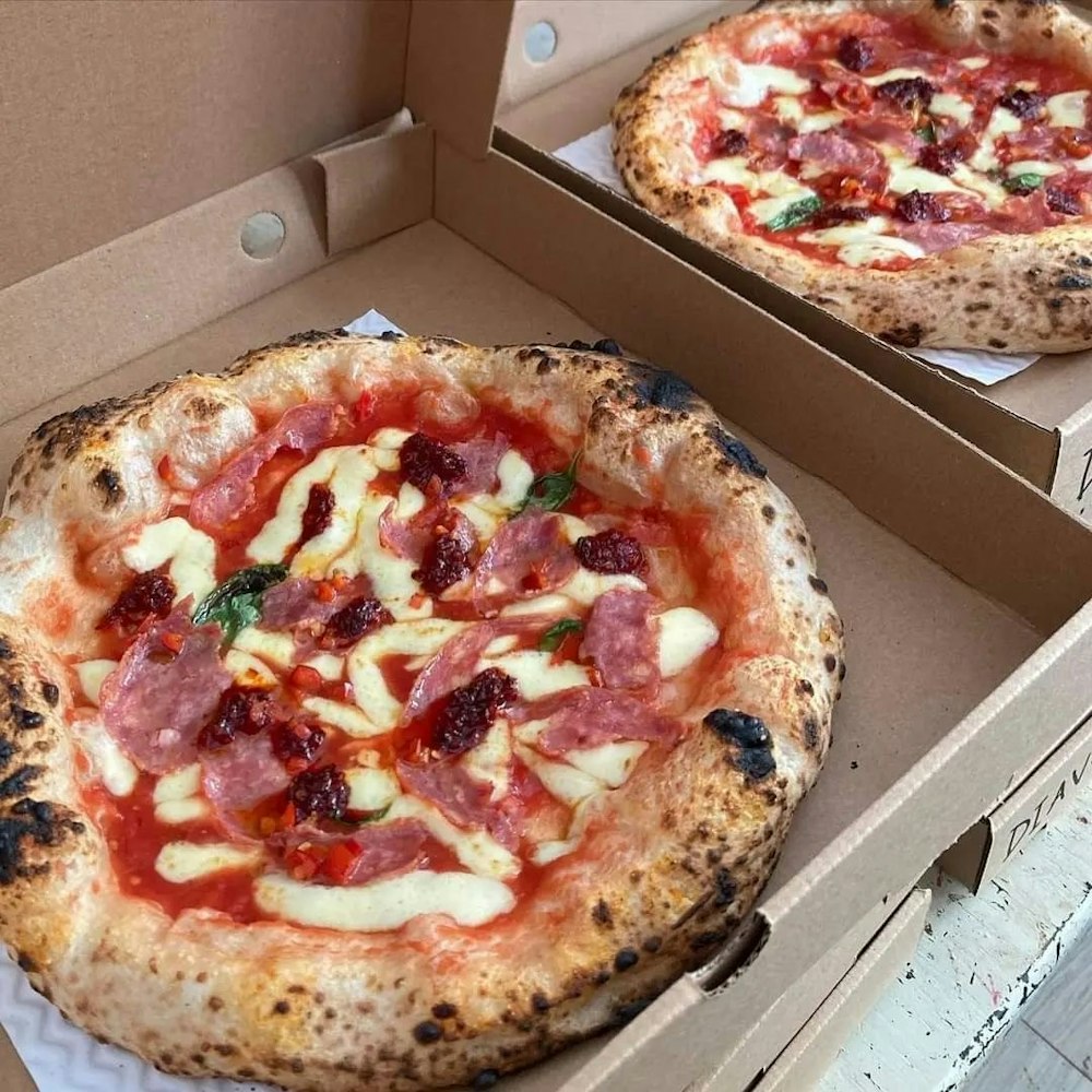 Hero image for supplier Stretch Neapolitan Style Pizza