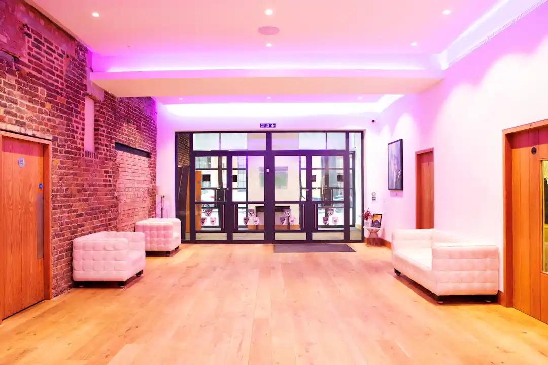 Glaziers Hall - Contemporary Riverfront Venue - Book on Togather