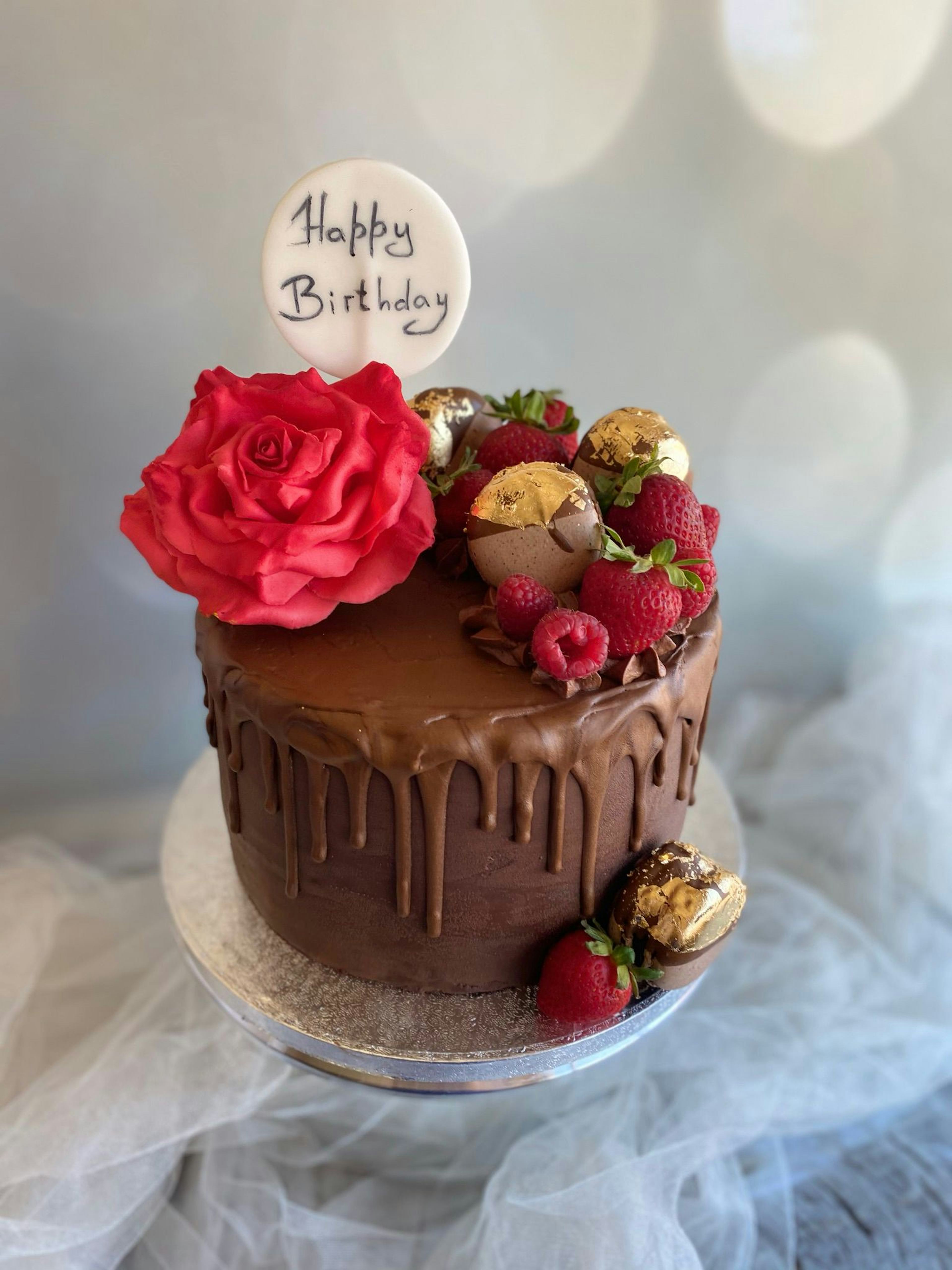 Helen cake design 