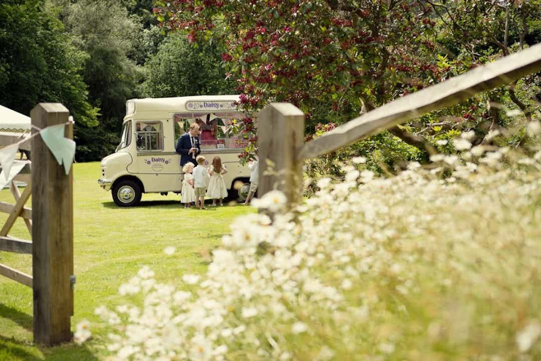 Hero image for supplier Daisy Ice Cream Van