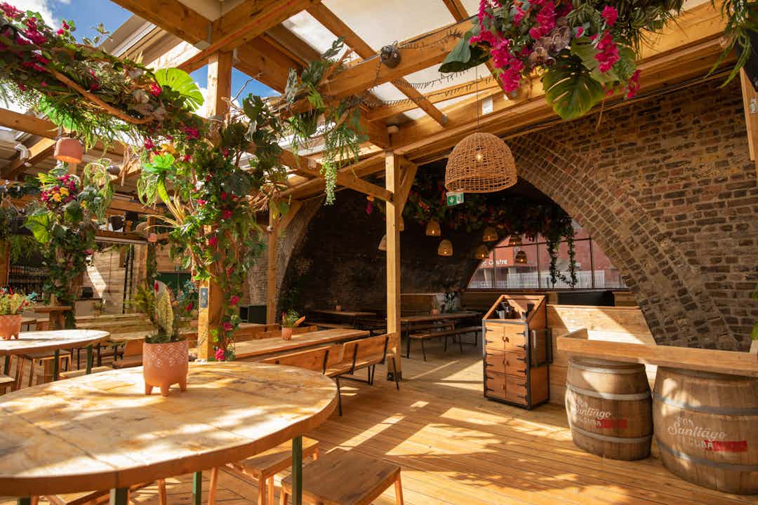 Hero image for supplier Pergola Brixton