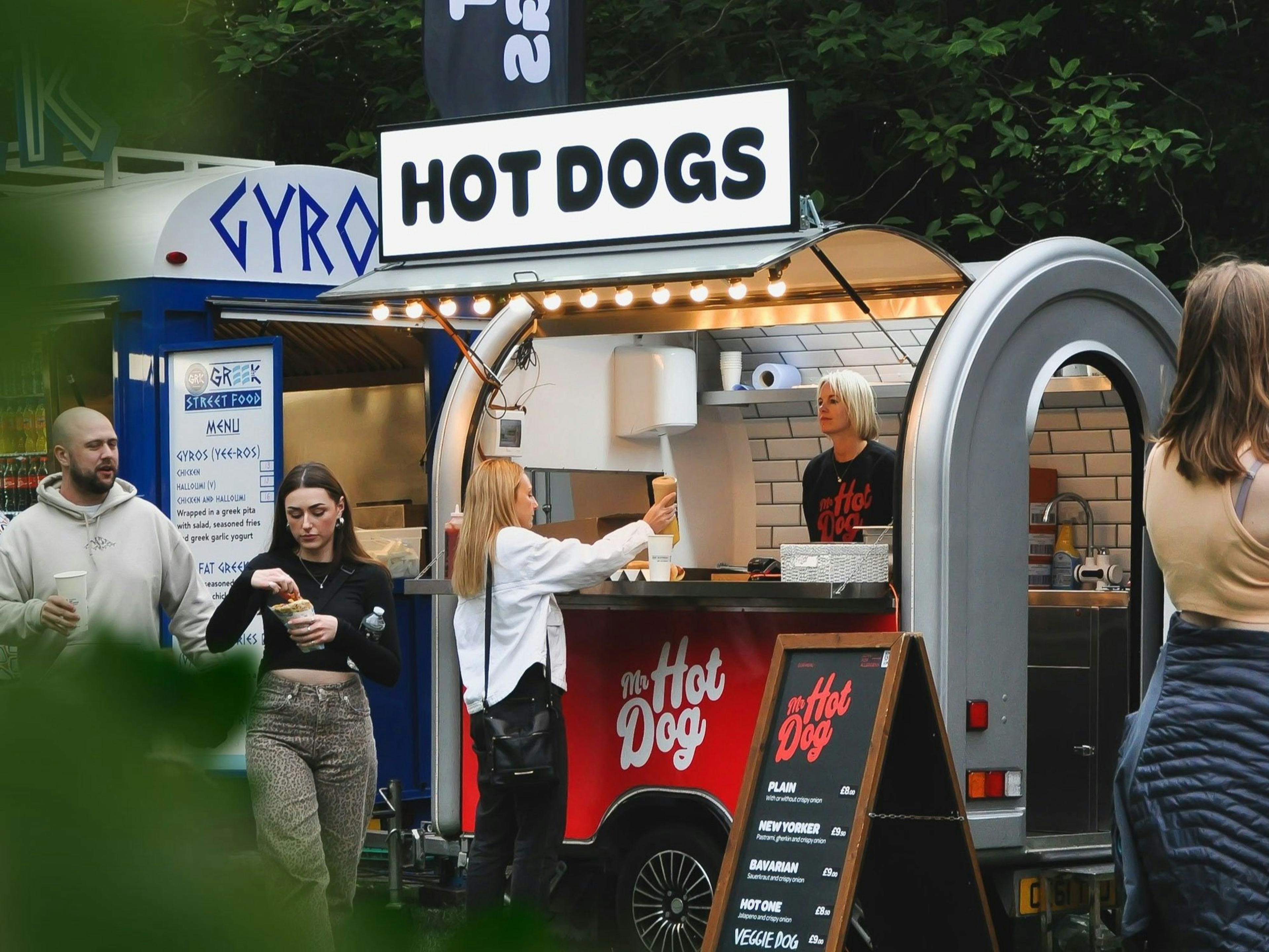 Mr Hot Dog
