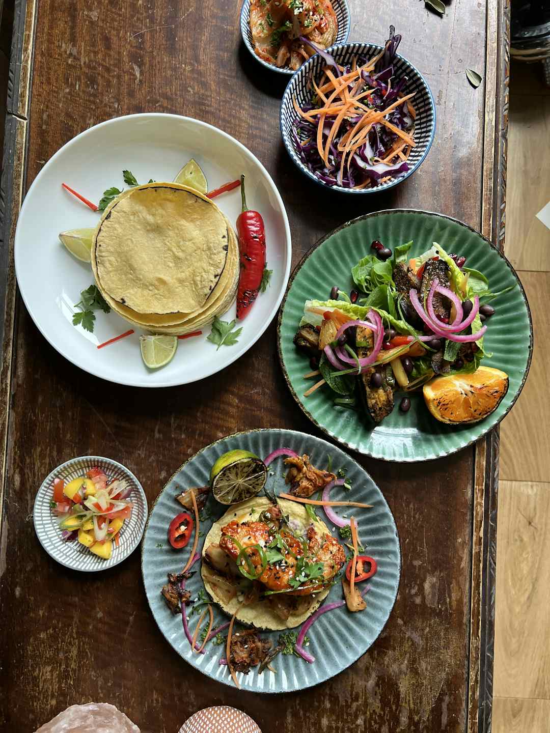 Hero image for supplier Komex Kitchen