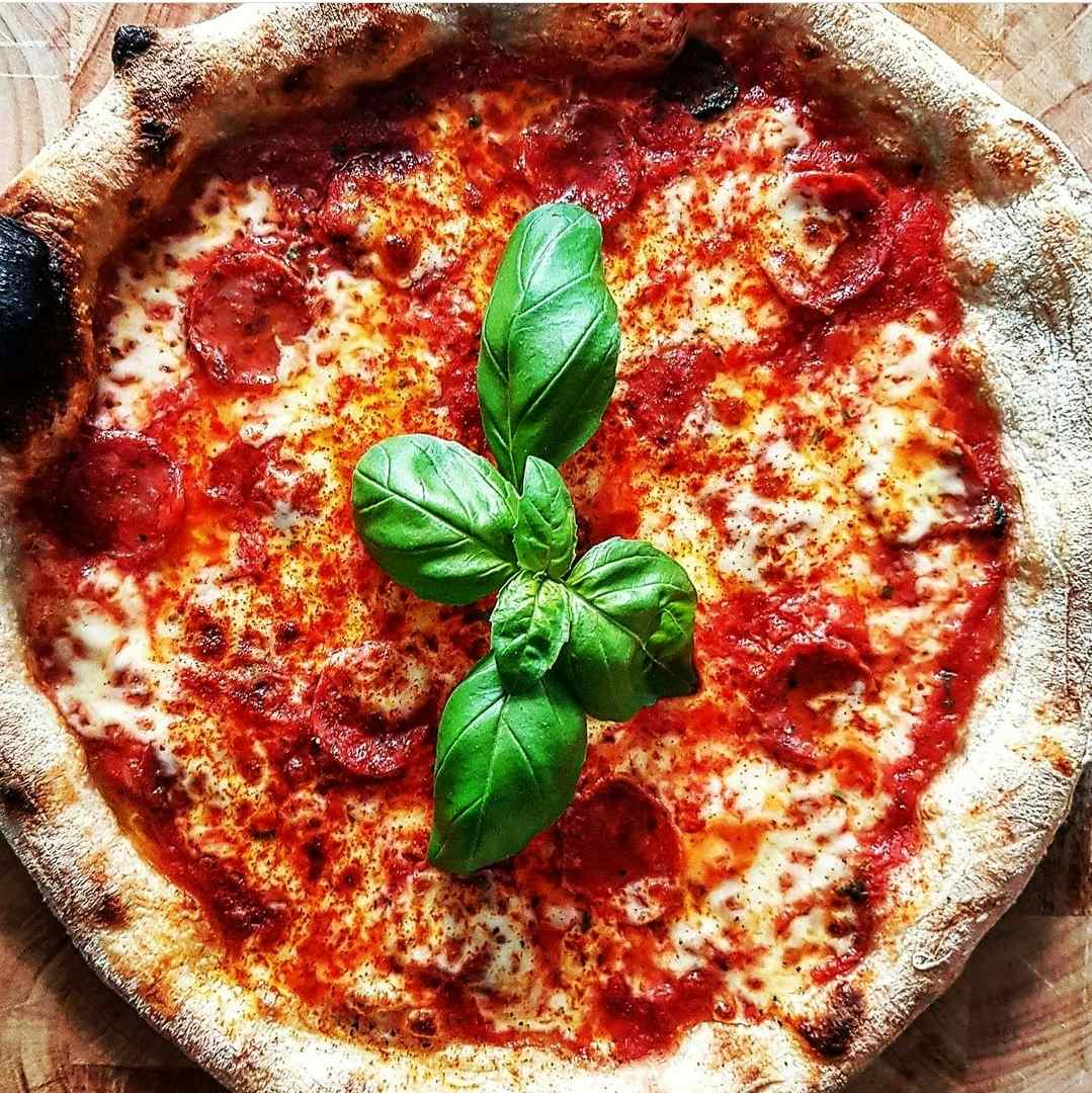 Hero image for supplier Papa's Pizzeria