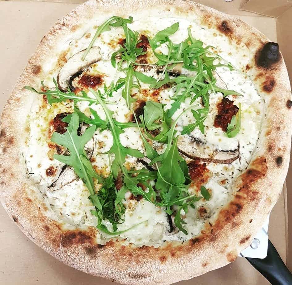 Hero image for supplier Papa's Pizzeria