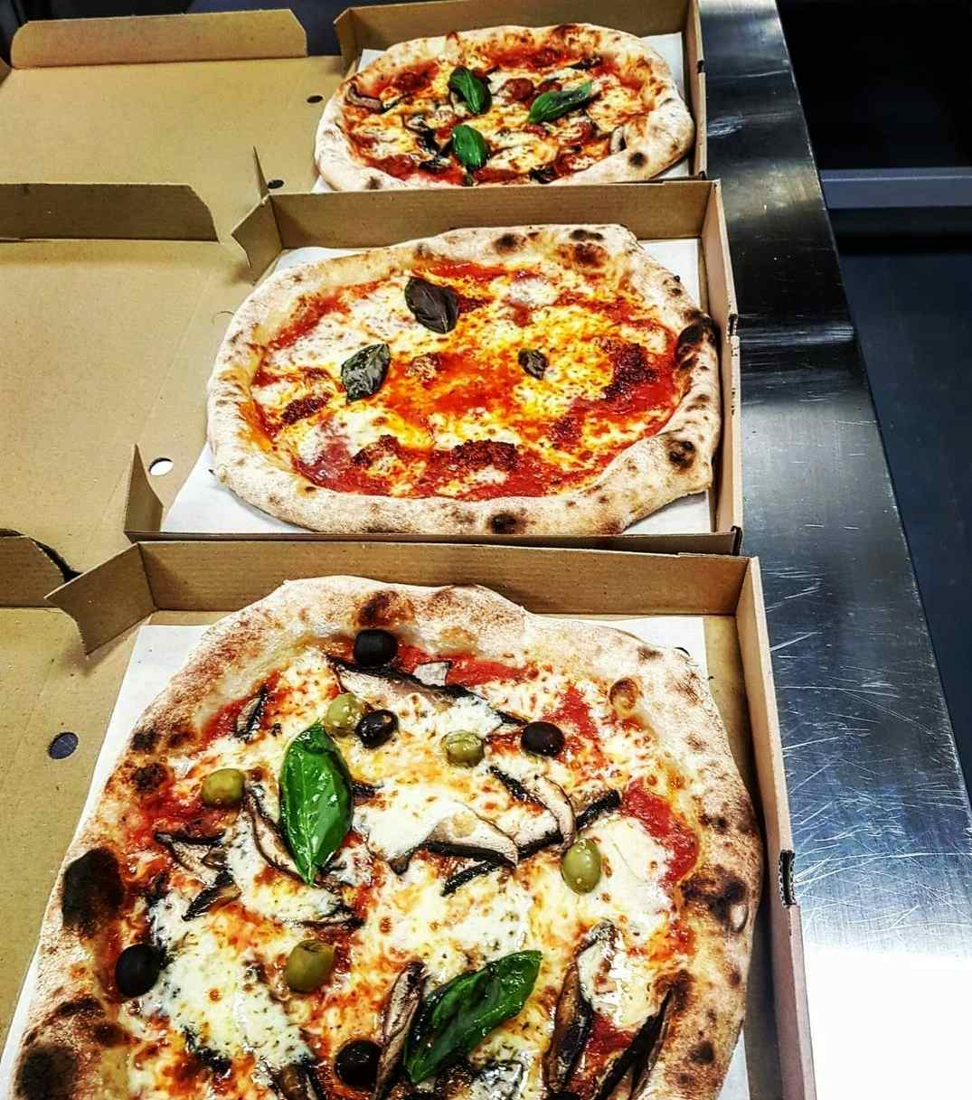 Hero image for supplier Papa's Pizzeria