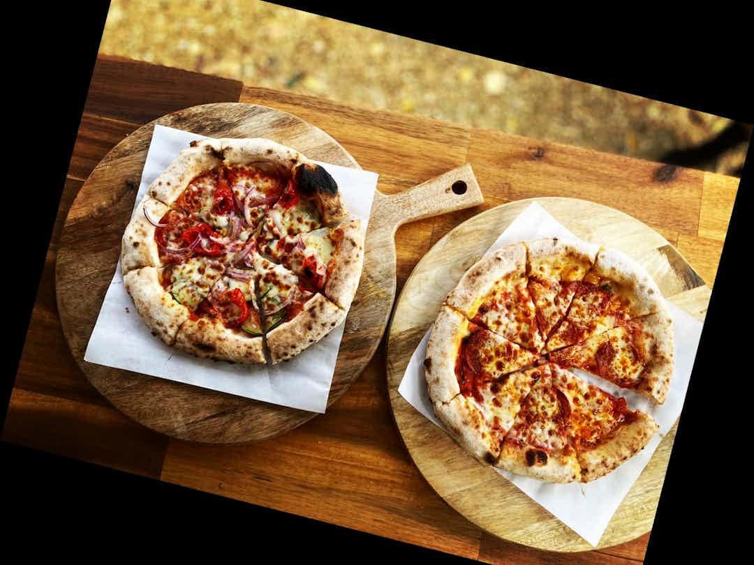 Hero image for supplier Papa's Pizzeria